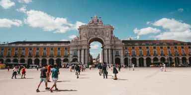 Find the best time for you to visit Portugal